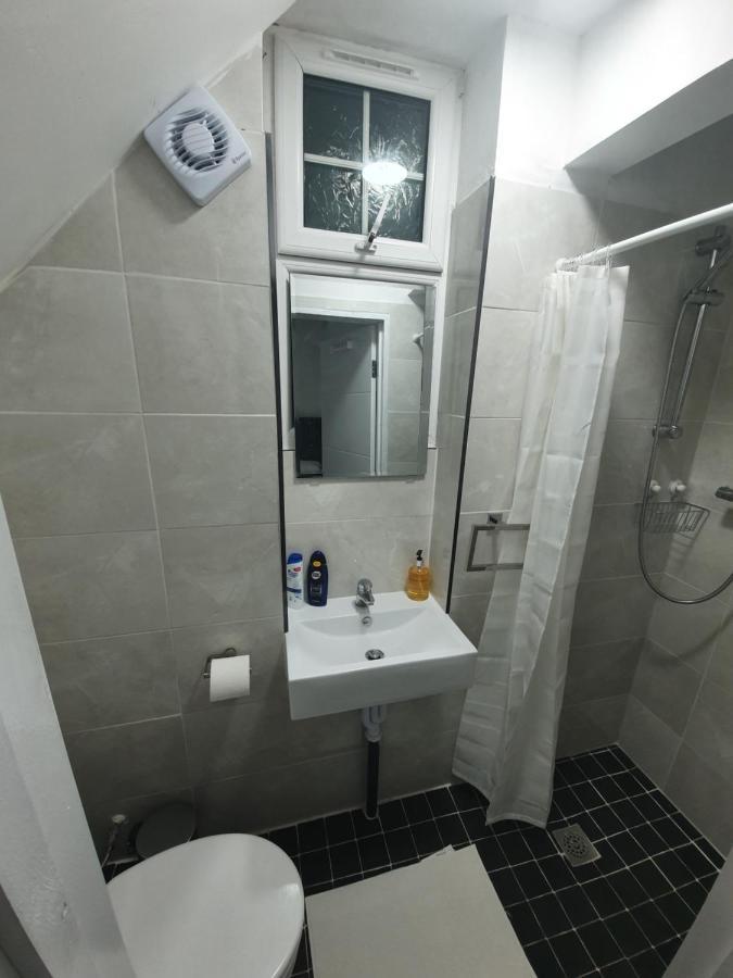Beautiful Rooms Shaw St And Pine St Bury  Exterior foto