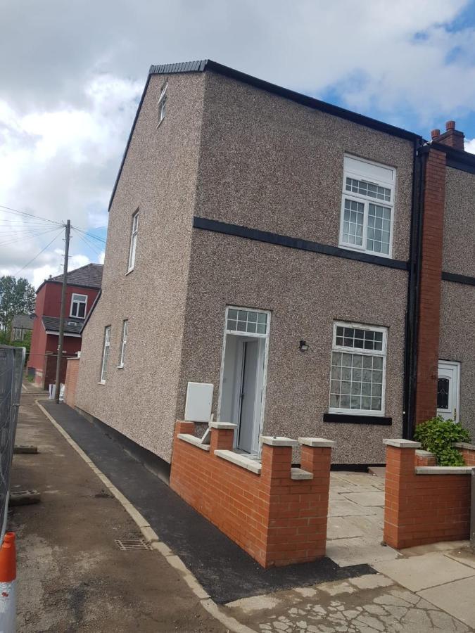 Beautiful Rooms Shaw St And Pine St Bury  Exterior foto